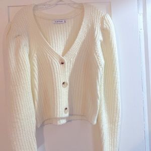 White Justfab XL cropped sweater
